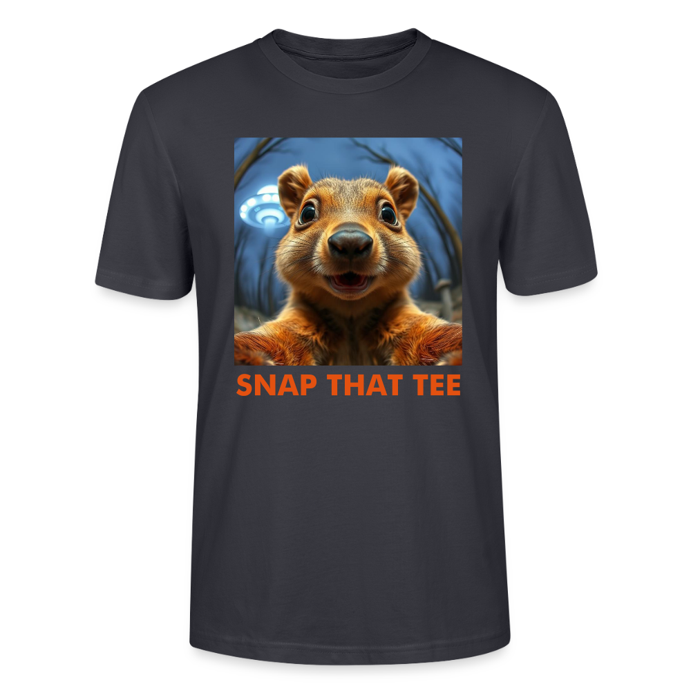 Squirrel Signal Detected T-Shirt – Funny UFO Squirrel Selfie Shirt  – Snap That Tee - bleu gris foncé
